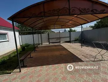 4-комнатная часть дома, 4.5 соток, 120 м²