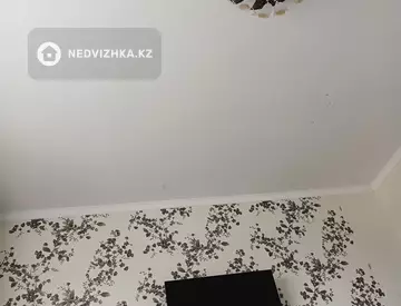 1-комнатная квартира, этаж 5 из 5, 49 м², миниатюра 1