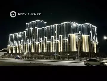 4-комнатная квартира, этаж 6 из 12, 191 м²