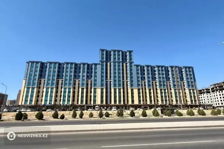 4-комнатная квартира, этаж 6 из 12, 191 м², фотография 2