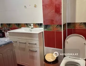 2-комнатная квартира, этаж 2 из 9, 64 м², На длительный срок, миниатюра 4
