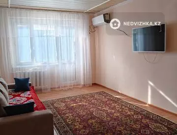 2-комнатная квартира, этаж 3 из 5, 52 м²