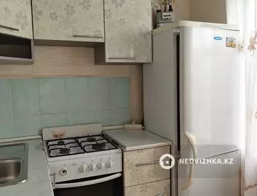 2-комнатная квартира, этаж 3 из 5, 52 м², миниатюра 7