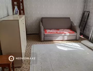 2-комнатная квартира, этаж 1 из 2, 40 м², На длительный срок