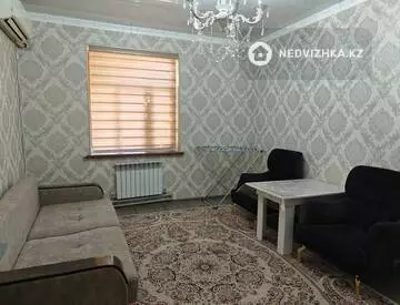 2-комнатная квартира, этаж 1 из 2, 40 м²