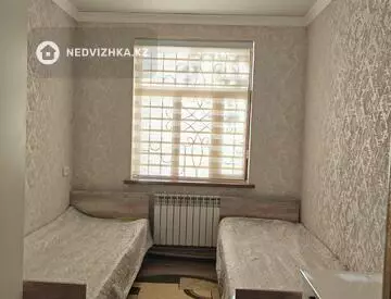 2-комнатная квартира, этаж 1 из 2, 40 м², миниатюра 7