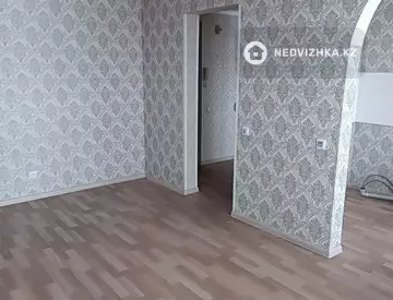 2-комнатная квартира, этаж 4 из 4, 39 м²