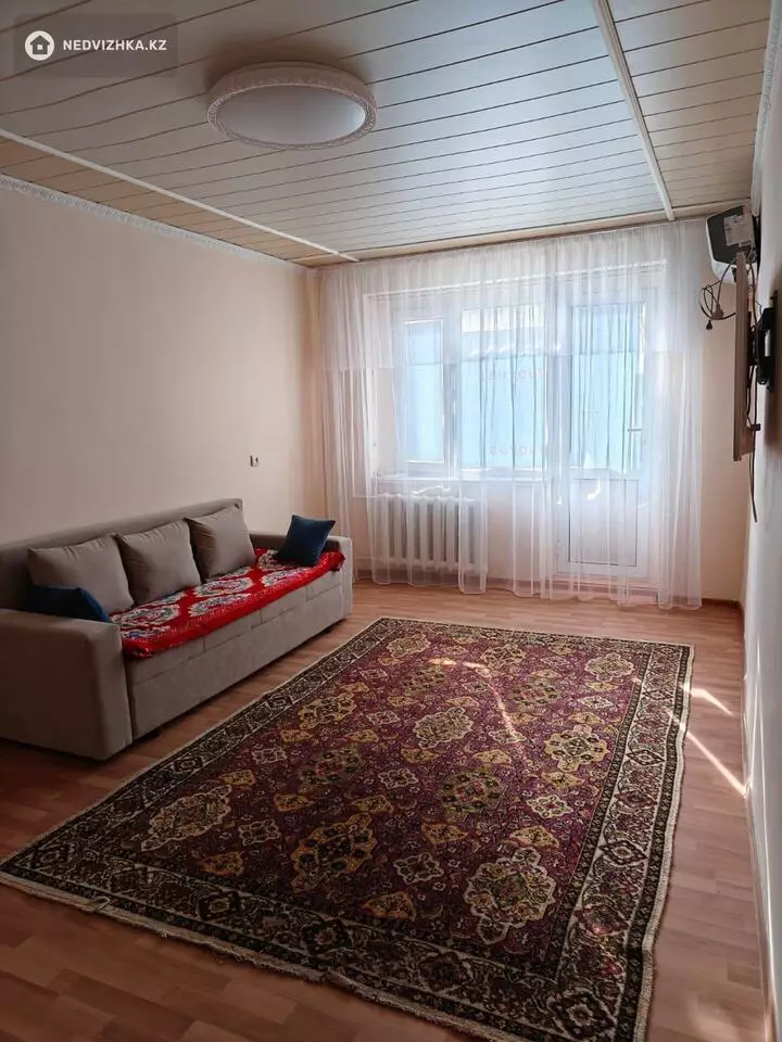 2-комнатная квартира, этаж 3 из 5, 52 м², фотография 3