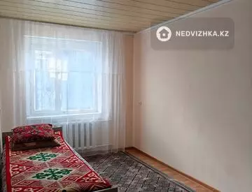 2-комнатная квартира, этаж 3 из 5, 52 м²