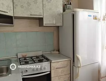 2-комнатная квартира, этаж 3 из 5, 52 м², миниатюра 7
