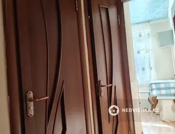 2-комнатная квартира, этаж 3 из 5, 52 м², миниатюра 11