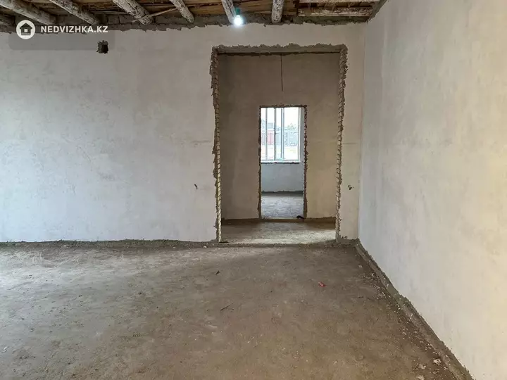 5-комнатный дом, 0 соток, 210 м², фотография 2