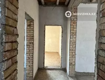 5-комнатный дом, 0 соток, 210 м²