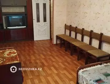 2-комнатная квартира, этаж 2 из 4, 38 м², На длительный срок