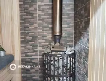 4-комнатный дом, 13 соток, 170 м²
