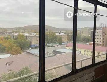2-комнатная квартира, этаж 8 из 9, 50 м², миниатюра 5