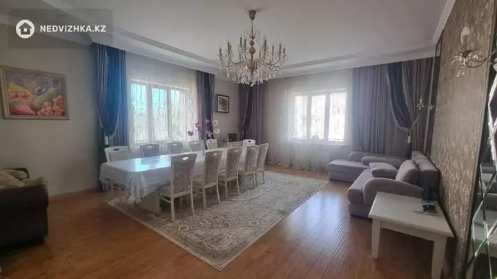 6-комнатный дом, 0.1 соток, 430 м², фотография 5