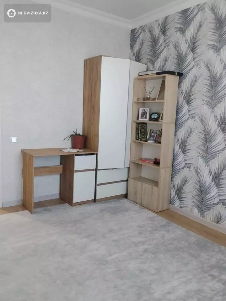 4-комнатная квартира, этаж 8 из 24, 106 м², фотография 5