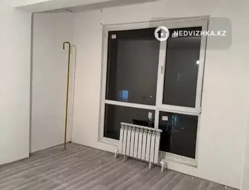 1-комнатная квартира, этаж 10 из 10, 50 м²