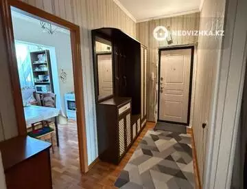2-комнатная квартира, этаж 4 из 9, 53 м², миниатюра 6