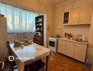 2-комнатная квартира, этаж 4 из 9, 53 м², миниатюра 7