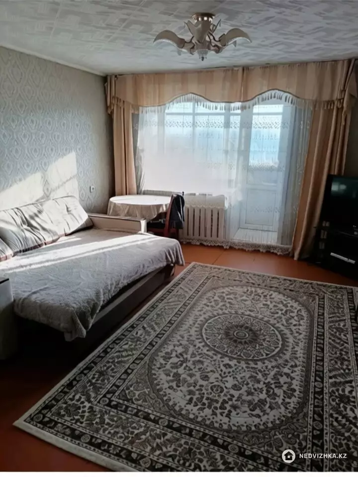 3-комнатная часть дома, 10 соток, 73 м²