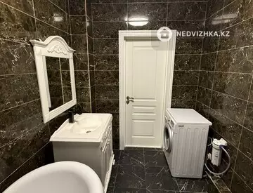 3-комнатная квартира, этаж 11 из 14, 118 м², миниатюра 12