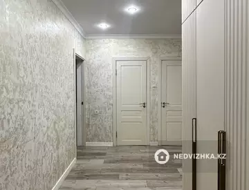 2-комнатная квартира, этаж 9 из 9, 60 м², миниатюра 6