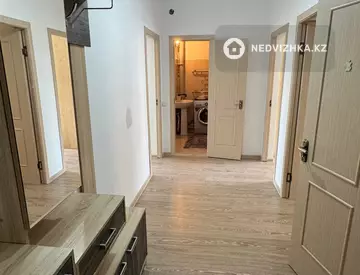 2-комнатная квартира, этаж 2 из 3, 54 м², миниатюра 2