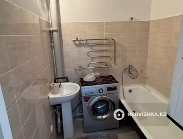 2-комнатная квартира, этаж 2 из 3, 54 м², миниатюра 12