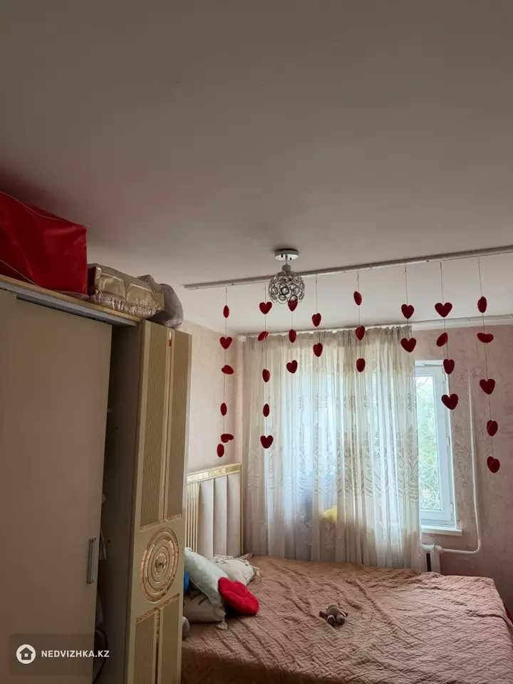 3-комнатная квартира, этаж 2 из 5, 58 м², фотография 5