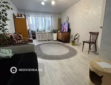 1-комнатная квартира, этаж 12 из 14, 40 м², миниатюра 3