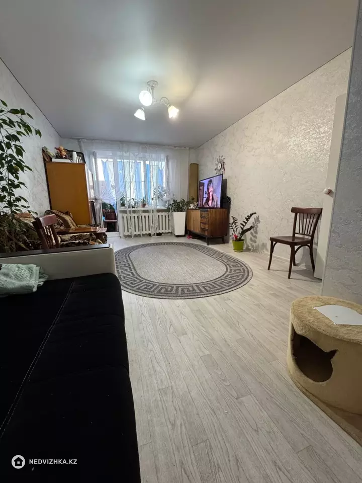 1-комнатная квартира, этаж 12 из 14, 40 м², фотография 3