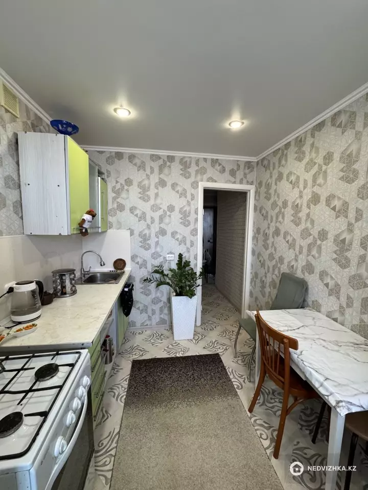 1-комнатная квартира, этаж 12 из 14, 40 м², фотография 5
