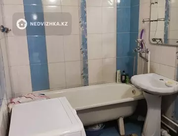 1-комнатная квартира, этаж 3 из 5, 38 м²