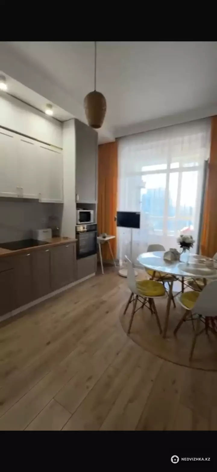 2-комнатная квартира, этаж 12 из 12, 62 м²