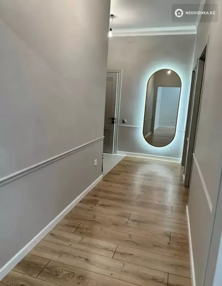 2-комнатная квартира, этаж 12 из 12, 62 м², фотография 4