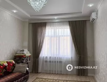 3-комнатная квартира, этаж 2 из 8, 105 м², Посуточно