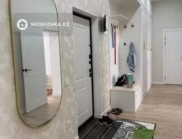 3-комнатная квартира, этаж 2 из 8, 105 м², Посуточно, миниатюра 10