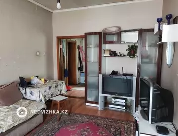4-бөлмелі үй, 8 соттық, 64 м², 3-нобай