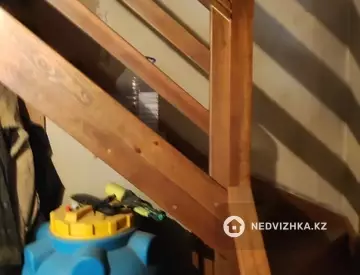 4-бөлмелі үй, 8 соттық, 64 м², 10-нобай
