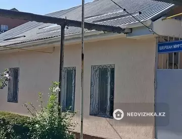 4-комнатная часть дома, 0.4 соток, 110 м²