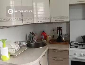 1-комнатная квартира, этаж 2 из 5, 35 м², На длительный срок, миниатюра 5