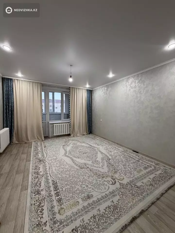 1-комнатная квартира, этаж 4 из 5, 44 м², фотография 4