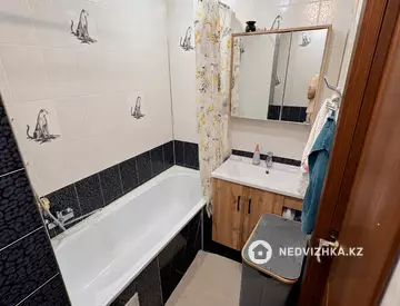 2-комнатная квартира, этаж 8 из 10, 51 м², миниатюра 9