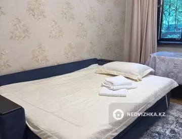 2-комнатная квартира, этаж 1 из 3, 44 м², Посуточно