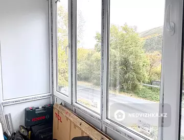 4-комнатная квартира, этаж 3 из 5, 59 м², миниатюра 4