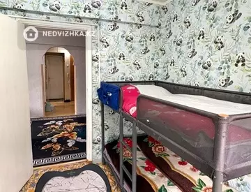 4-комнатная квартира, этаж 3 из 5, 59 м², миниатюра 9