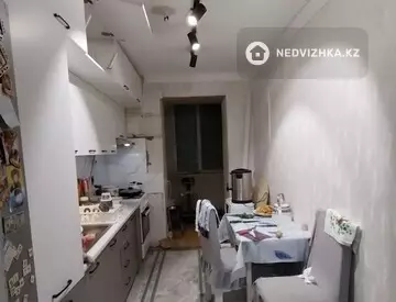3-комнатная квартира, этаж 1 из 2, 60 м²