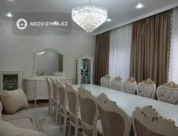 6-комнатный дом, 5 соток, 180 м², миниатюра 1